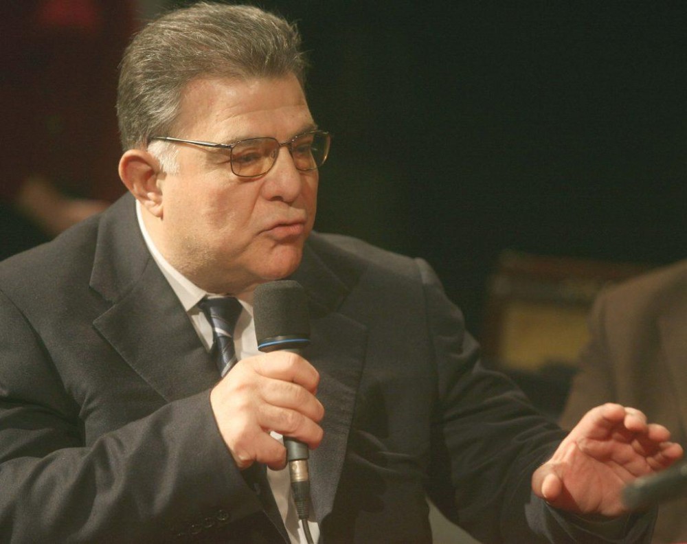 Κόμμα Εμφιετζόγλου με σήμα τη&#8230; Βεργίνα