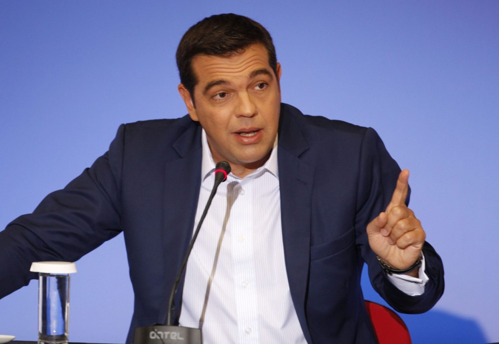 Δεν έσκισε τα μνημόνια, θέλει να διαγράψει την ιστορία του
