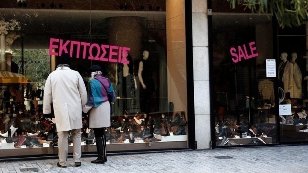 Τι ώρες θα είναι ανοιχτά τα καταστήματα την Κυριακή (16&#x2F;1)