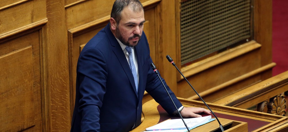Σοκάρει ο Φίλιππος Φόρτωμας: «Η διασωλήνωση σε γυρίζει πίσω» (vid)