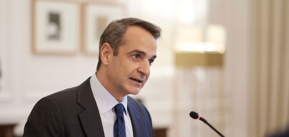 Μητσοτάκης:  Η δέσμευση έγινε πράξη &#8211; Απαλλάσσονται από τα τέλη κινητής οι νέοι