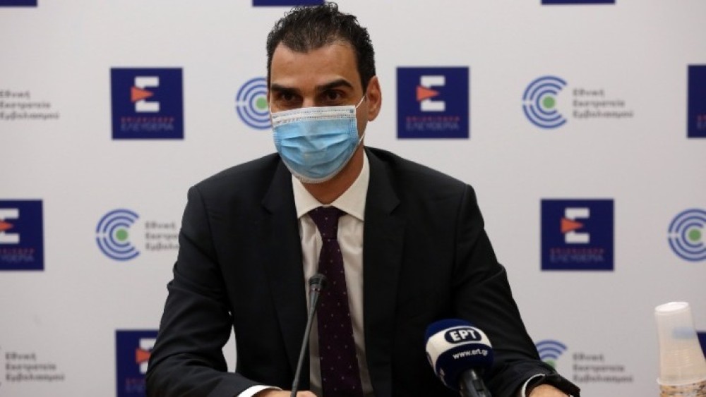 Θεμιστοκλέους: Πώς δίνεται απαλλαγή από τον εμβολιασμό &#8211; Αντίστροφη μέτρηση για τους άνω των 60 ετών