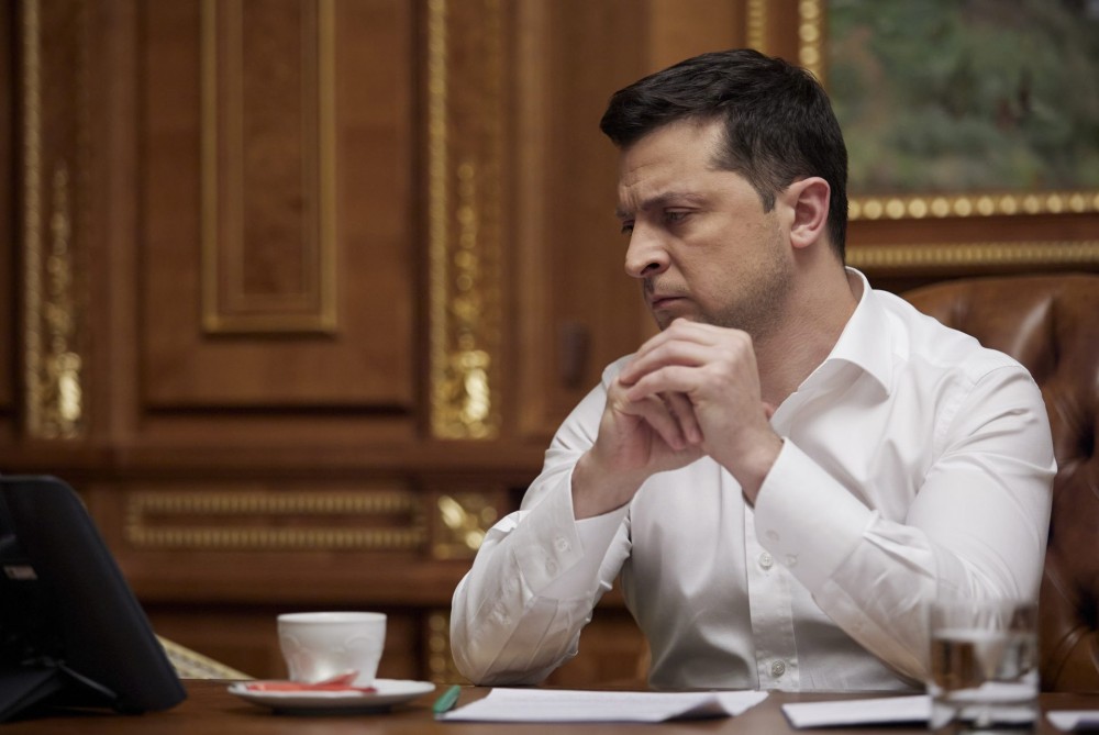 Ουκρανία: Εκκληση Ζελένσκι στη Δύση “να μην προκαλεί πανικό” – “Λάθος” η απομάκρυνση Δυτικών διπλωματών