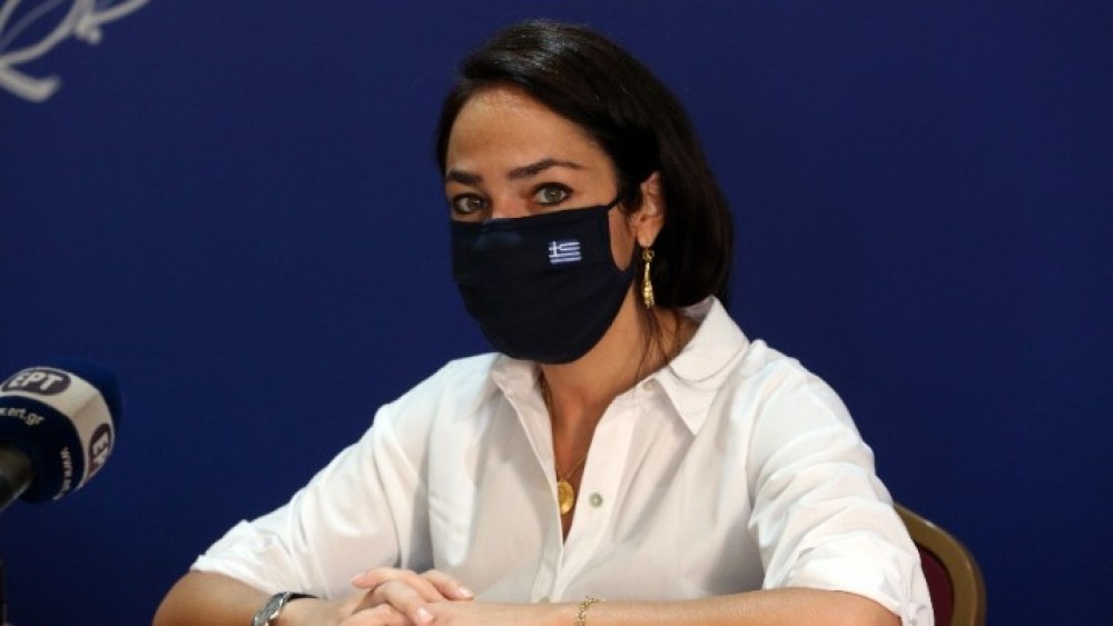 Μιχαηλίδου: Περισσότεροι από εμάς να γίνουμε ανάδοχοι παιδιών