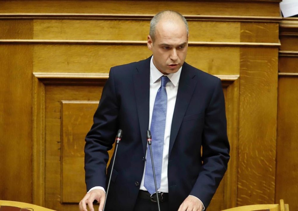 Οργή Μπουτσικάκη κατά Πολάκη: Προσβάλει το θεσμό