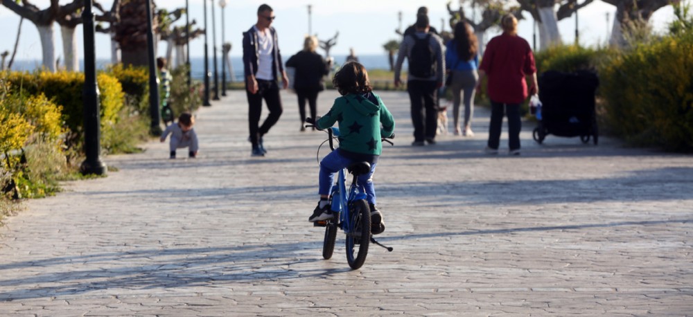 Γεωγραφική κατανομή κρουσμάτων: 2.904 στην Αττική, 852 στη Θεσσαλονίκη