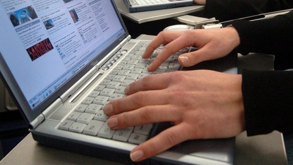 Απάτες μέσω email με στόχο την υπεξαίρεση χρημάτων-Τι να προσέξετε