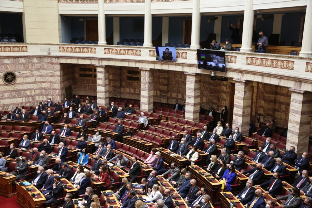 Με ποιους είναι τελικά ο ΣΥΡΙΖΑ;