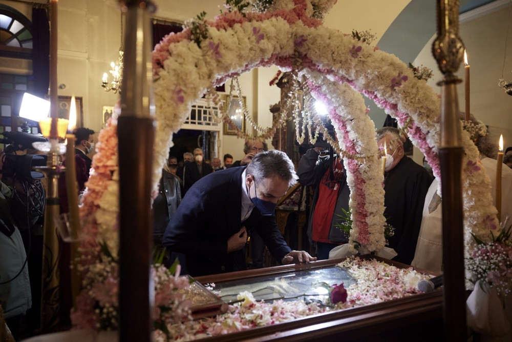 Ο πρωθυπουργός στα Χανιά για την Ακολουθία του Επιταφίου