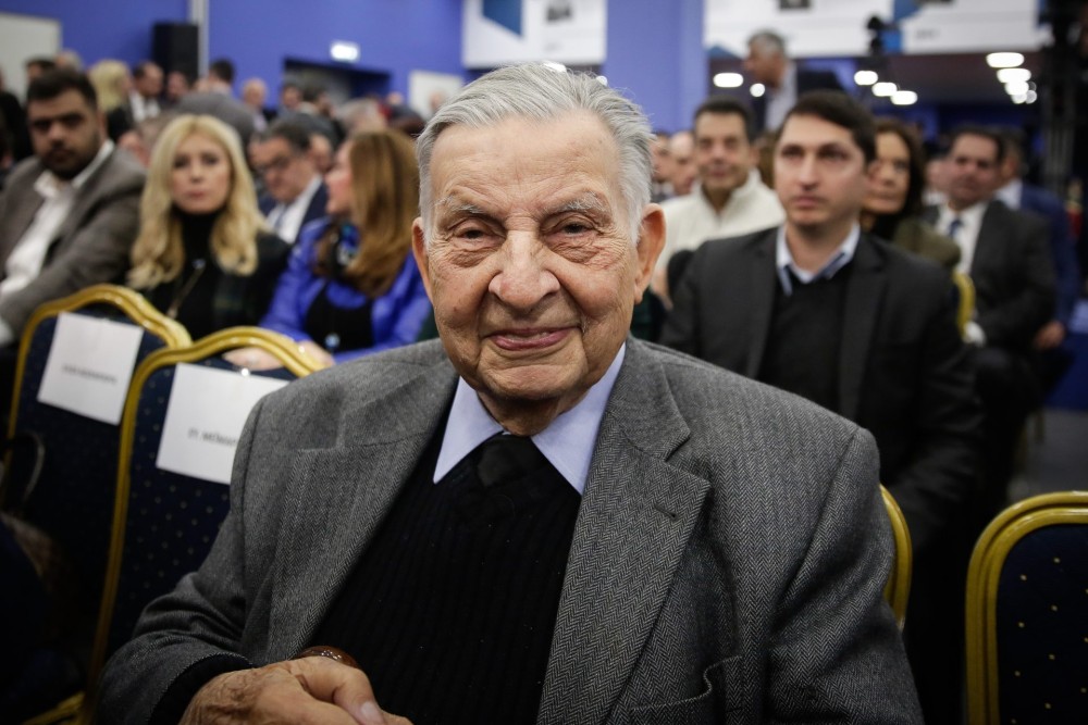 Δωρεά 63 συλλεκτικών όπλων από το Γιάννη Βαρβιτσιώτη στο Πολεμικό Μουσείο