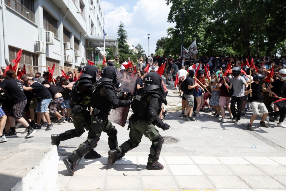 Επεισόδια στο ΑΠΘ: Στο αυτόφωρο οι δύο συλληφθέντες