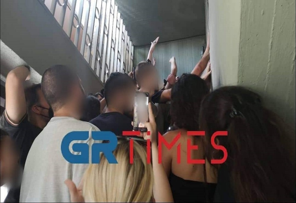 ΑΠΘ: Ομάδα φοιτητών εισέβαλε στην Πρυτανεία -Ο «άλογος» διάλογος με τον πρύτανη