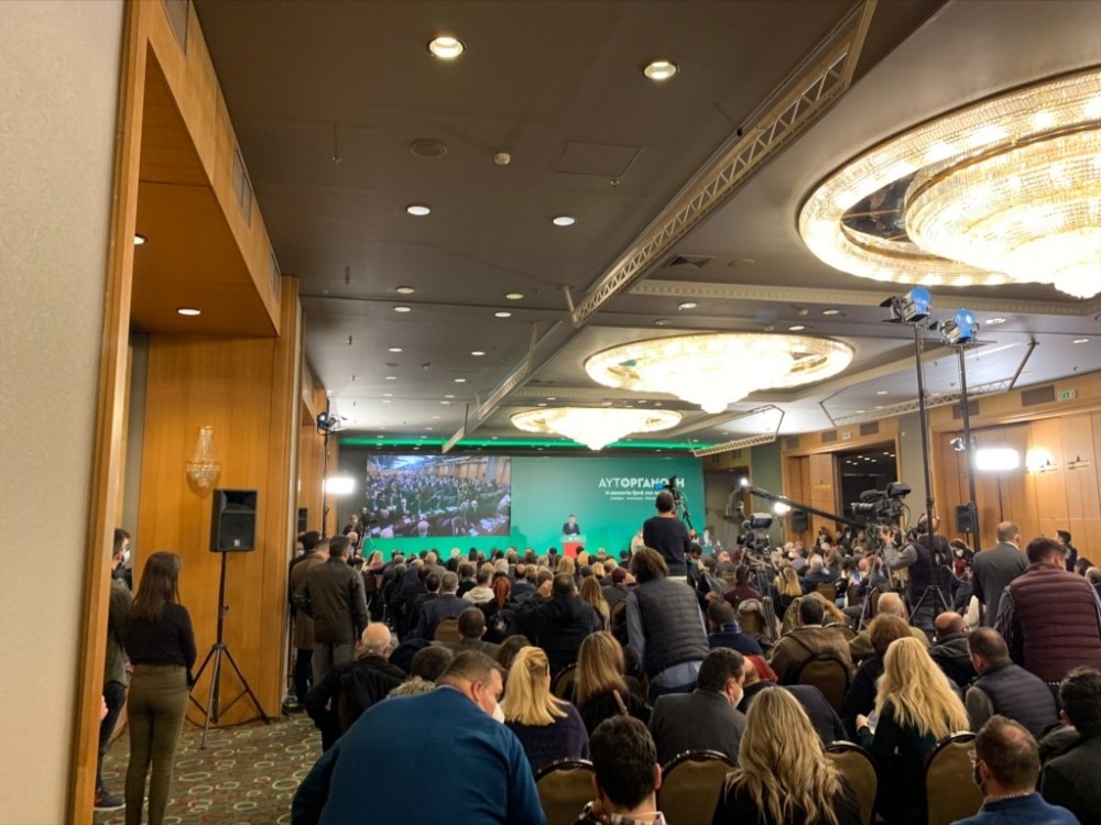 ΠΑΣΟΚ: Εκλέγει σήμερα νέο γραμματέα – Φαβορί ο Ανδρέας Σπυρόπουλος