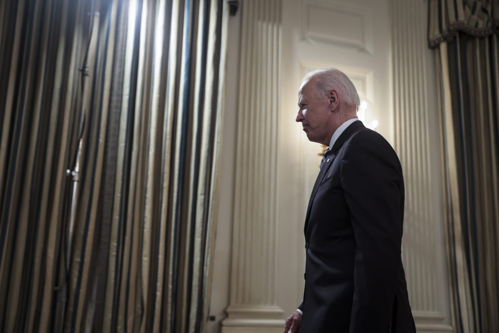 Ανακάμπτει η δημοτικότητα του Tζο Μπάιντεν