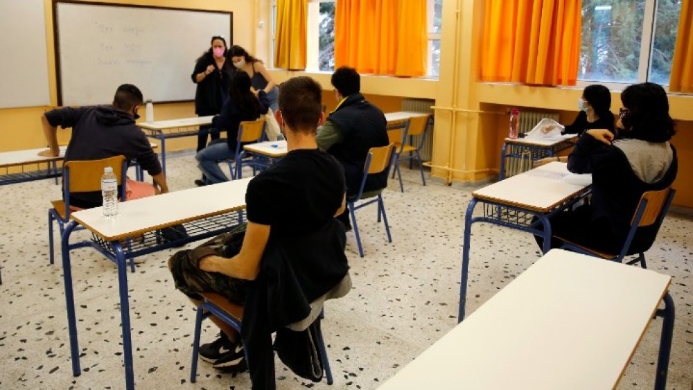 Πανελλαδικές: Τα θέματα σε Αρχαία Ελληνικά, Μαθηματικά και Βιολογία