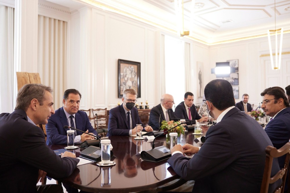 Βαίνομεν, δεν βαίνομεν προς εκλογάς, δουλεύουμε…