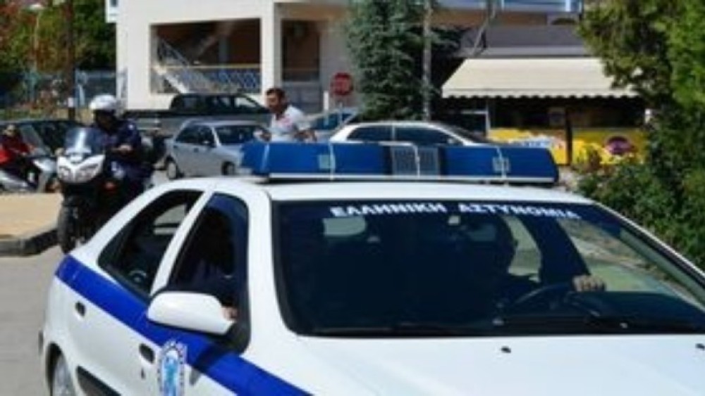 Πάνω από 800.000 ευρώ στο χρηματοκιβώτιο που πέταξαν από 6ο όροφο