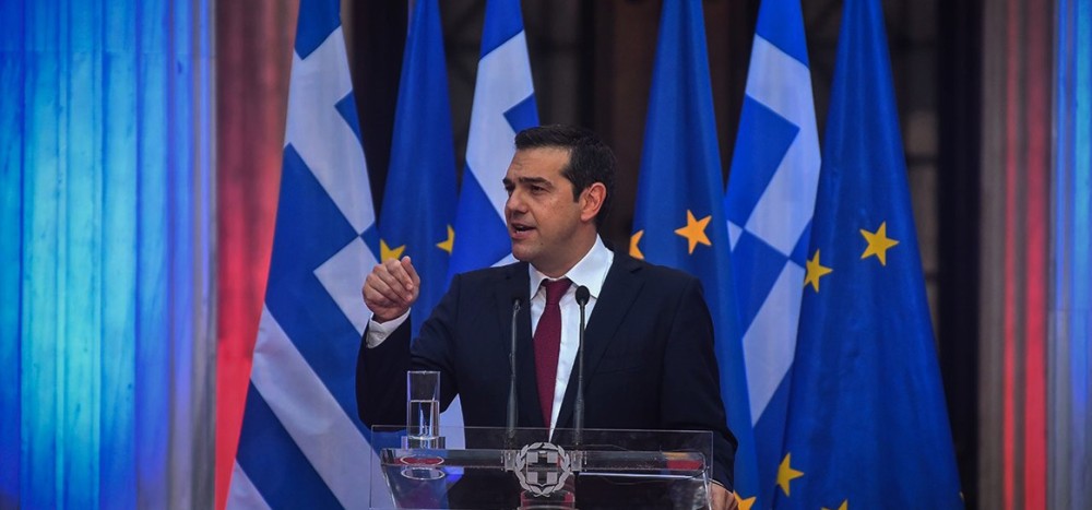 “Μοιράζει χρήμα” ο Τσίπρας