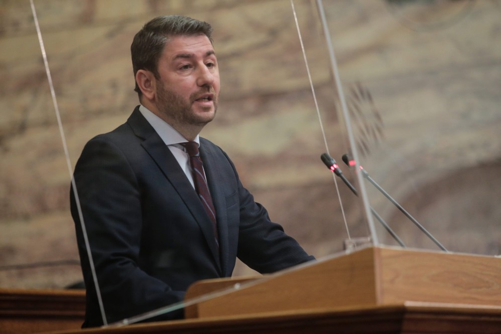 Εντολή Μητσοτάκη να ενημερωθεί άμεσα ο Ανδρουλάκης για την παρακολούθηση του κινητού του