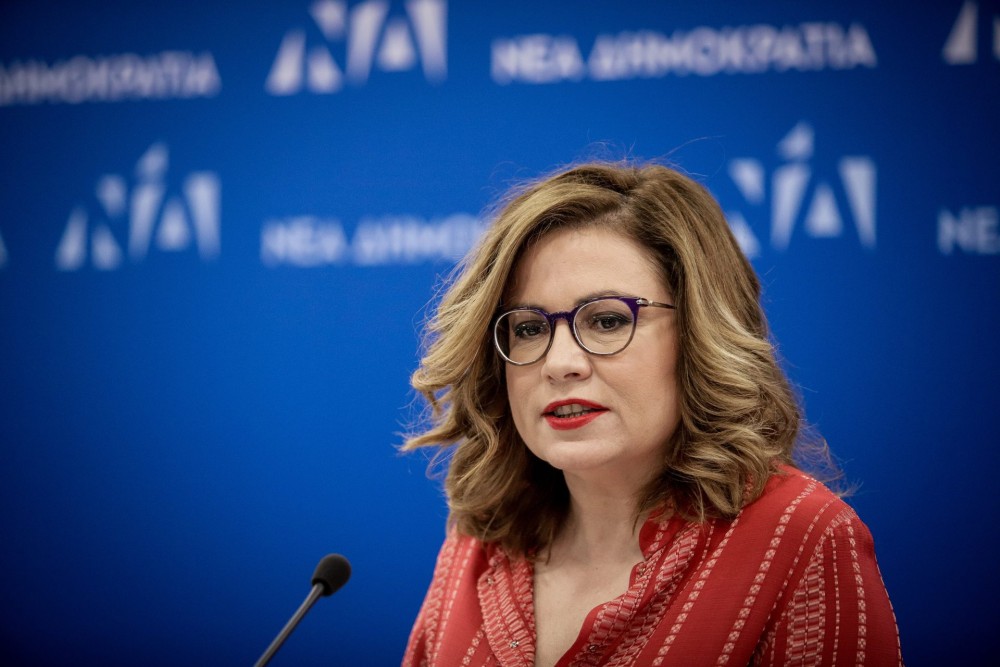 Ευρωκοινοβούλιο: Απόπειρα παρακολούθησης σε βάρος της  Μαρίας Σπυράκη