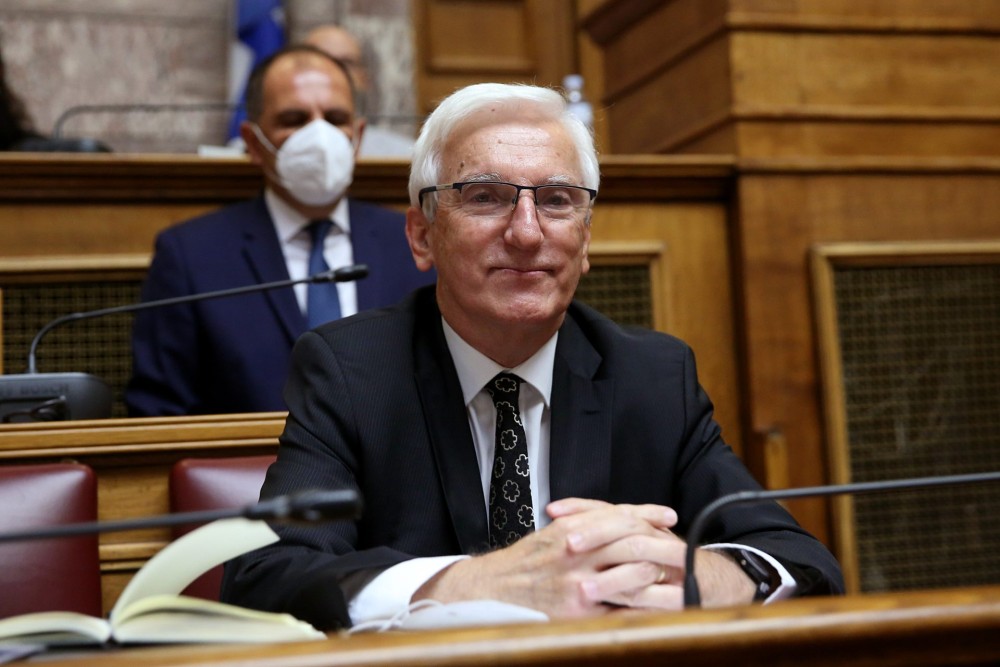 Συνάντηση αντιπροσωπείας του ΣΥΡΙΖΑ με τον νέο διοικητή της ΕΥΠ