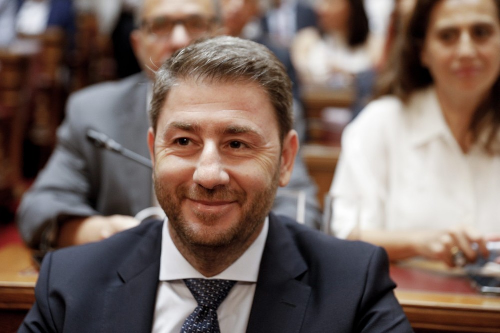Τα ναυπηγεία Ελευσίνας και ο «παρασυρμένος» Ανδρουλάκης