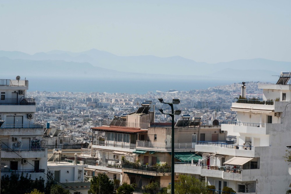 Σαφάρι από την ΑΑΔΕ για το μαύρο χρήμα από μισθώσεις τύπου Airbnb