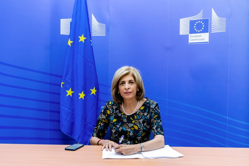 Κυριακίδου: Απαγόρευση των αρωματισμένων θερμαινόμενων προϊόντων καπνού – Σχέδιο δημιουργίας «Γενιάς χωρίς καπνό»