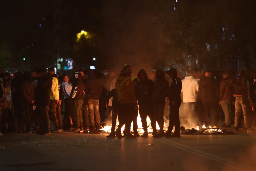 Μέγαρα: Νεκρός Ρομά από πυροβολισμό κατά τη διάρκεια συμπλοκής μεταξύ δύο οικογενειών