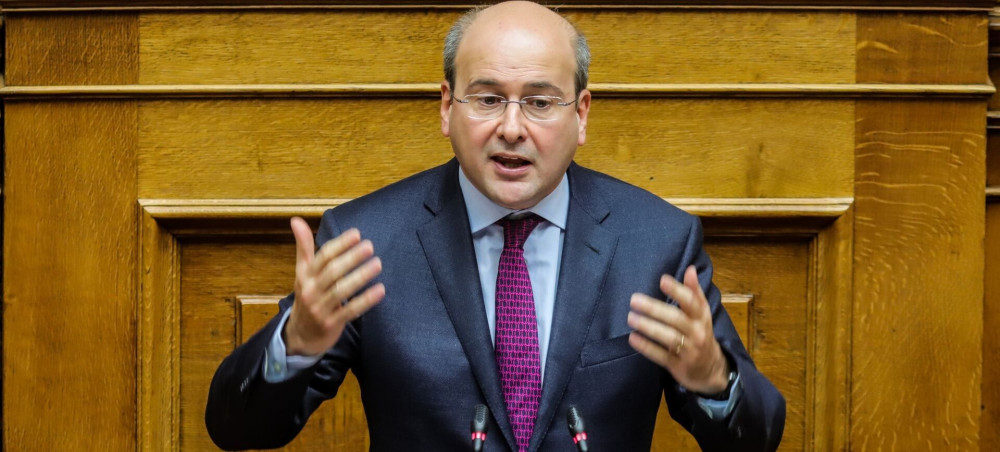 Χατζηδάκης: Οι 7 δράσεις του προγράμματος «Σπίτι μου» – Βήμα μπροστά στη στεγαστική πολιτική, με φιλολαϊκό πρόσημο