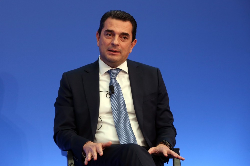 Αύριο οι ανακοινώσεις για τις επιδοτήσεις στο ρεύμα για τον Ιανουάριο από τον Σκρέκα