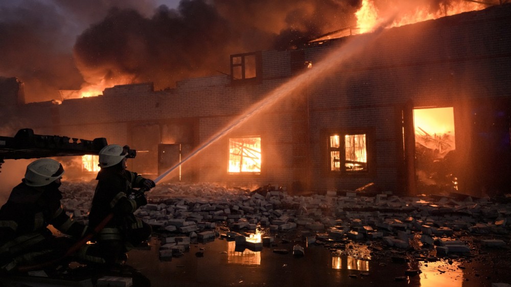 Στους 25 οι νεκροί από τη φωτιά στο ξενοδοχείο-καζίνο της Καμπότζης