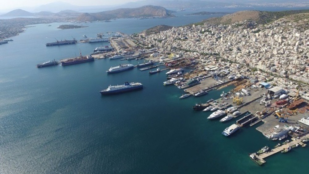 ΟΛΠ: Υπογραφή τριετούς συλλογικής σύμβασης εργασίας για τους λιμενεργάτες