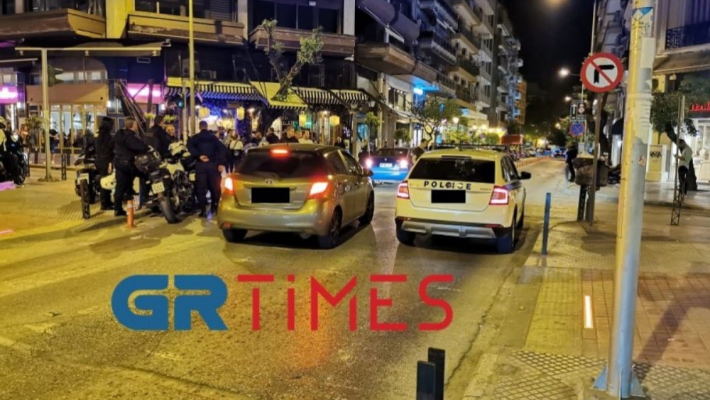 Θεσσαλονίκη: Συνωστισμός σε καταστήματα take away – Παρέμβαση της Αστυνομίας