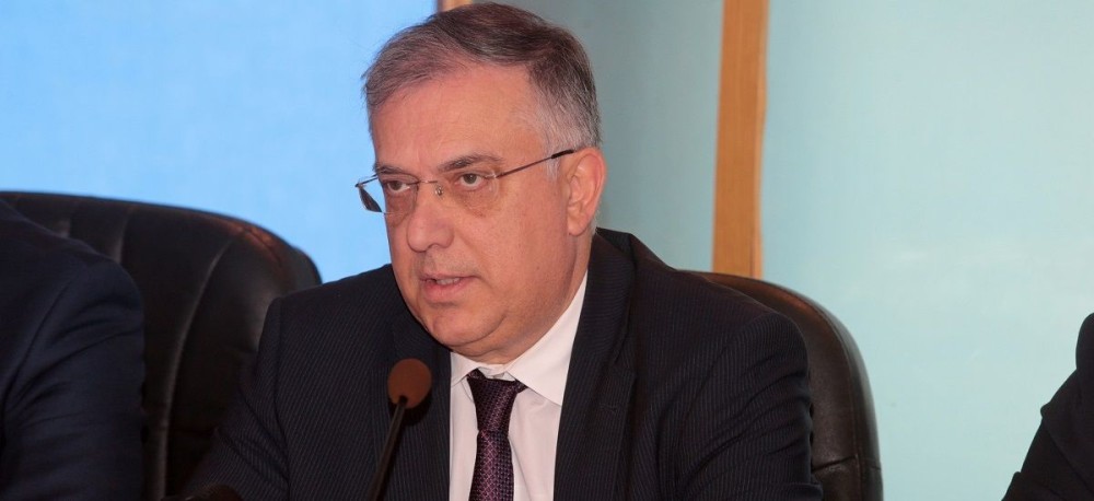 Θεοδωρικάκος: Εντός του μήνα η προκήρυξη για 3.000 μόνιμες θέσεις στο &#8220;Βοήθεια στο Σπίτι&#8221;