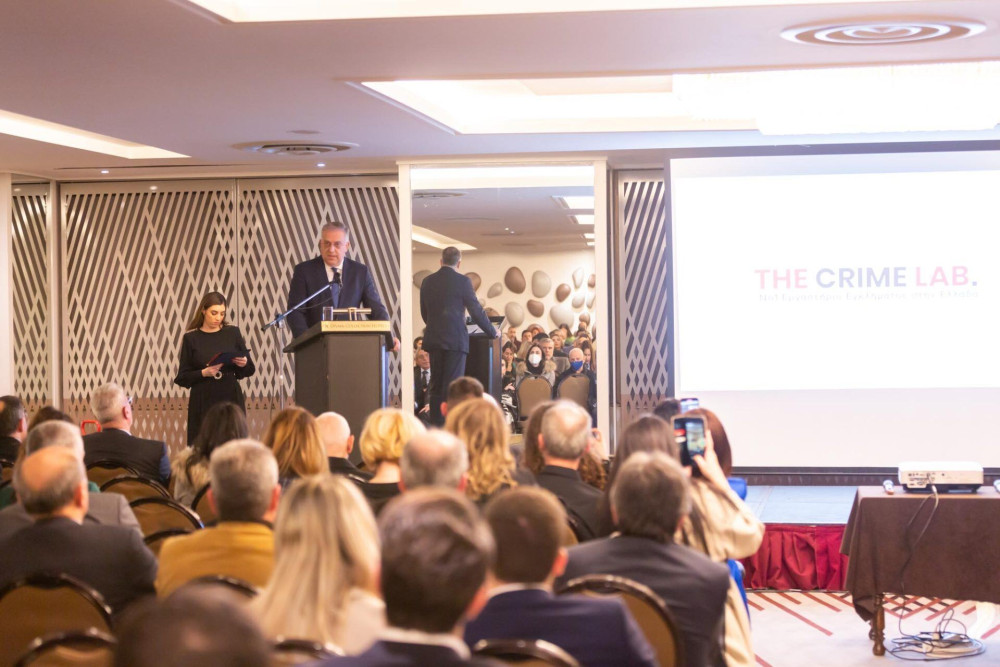 Θεοδωρικάκος: “Τον τελευταίο χρόνο είχαμε τις λιγότερες ανθρωποκτονίες και το μεγαλύτερο ποσοστό εξιχνιάσεων”
