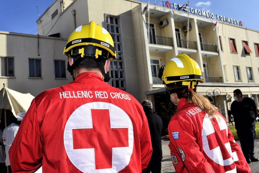 Τουλάχιστον 40 τόνους ανθρωπιστικής βοήθειας στέλνει στους σεισμόπληκτους ο Ελληνικός Ερυθρός Σταυρός