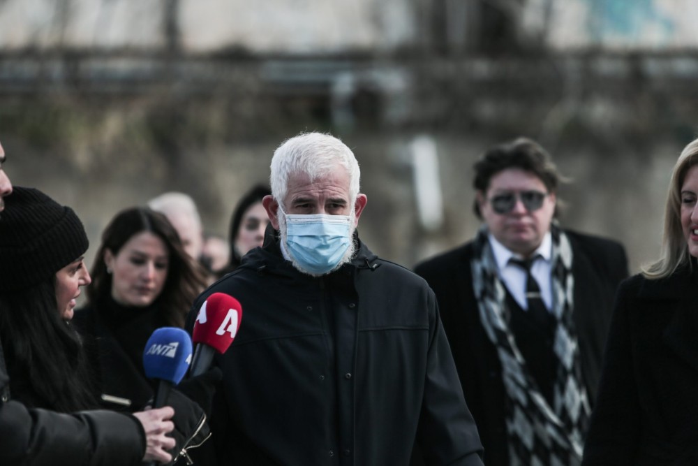 Δίκη Φιλιππίδη: Ελεύθερος με περιοριστικούς όρους – Επιβλήθηκε ποινή κάθειρξης 8 ετών για τις δύο απόπειρες βιασμού