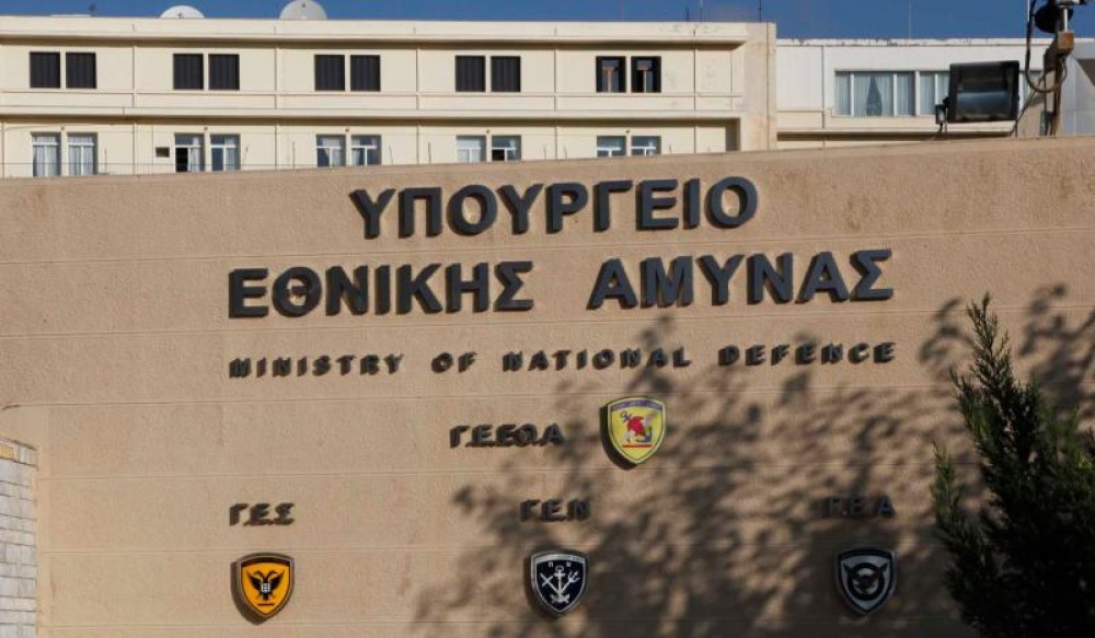 ΥΠΕΘΑ:  αυξήσεις στους μισθούς μαθητών στρατιωτικών σχολών & αποζημιώσεις νυχτερινής εργασίας