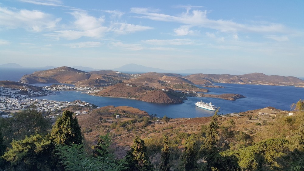 Κορυφαίο νησί η Πάτμος για τη μυστηριακή ατμόσφαιρα