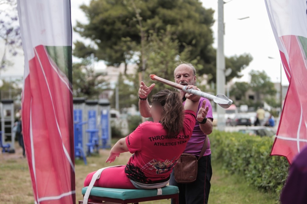 Ο δήμαρχος Πειραιά Γιάννης Μώραλης εγκαινίασε το πάρκο Αργυροκάστρου - «Πρόσβαση για όλους»