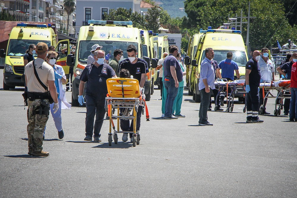 Ναυάγιο - Πύλος: Μαρινάκης και Βούλτεψη στην περιοχή