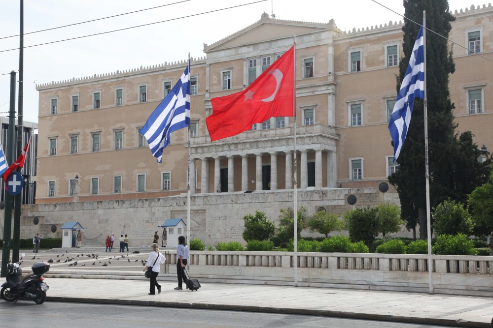 Τι σημαίνει η προσφυγή στη Χάγη