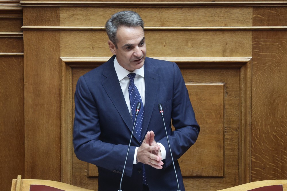 Βουλή - Κυριάκος Μητσοτάκης:  Η μεγαλύτερη σαχλαμάρα είναι ότι μπαίνουν φωτιές για να φτιαχτούν ανεμογεννήτριες