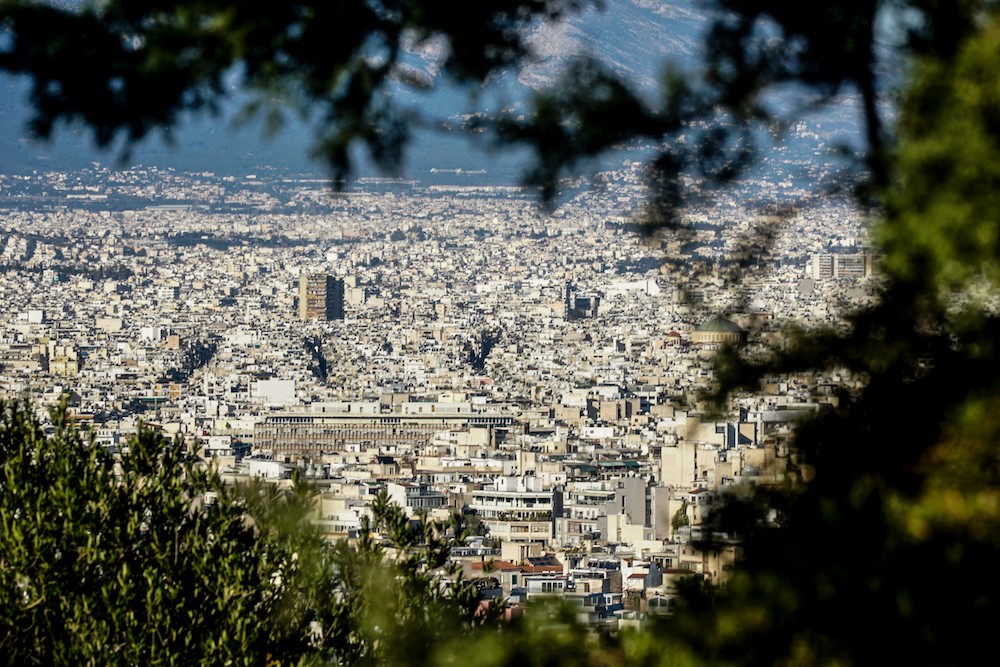 «Χρυσή βίζα»: χιλιάδες αιτήματα και δισεκατομμύρια έσοδα