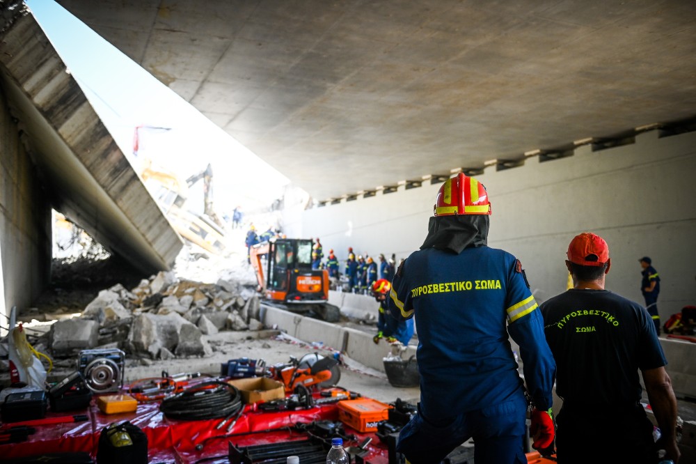 Πάτρα: Πέθανε ο 22χρονος που είχε τραυματιστεί σοβαρά από την πτώση της γέφυρας