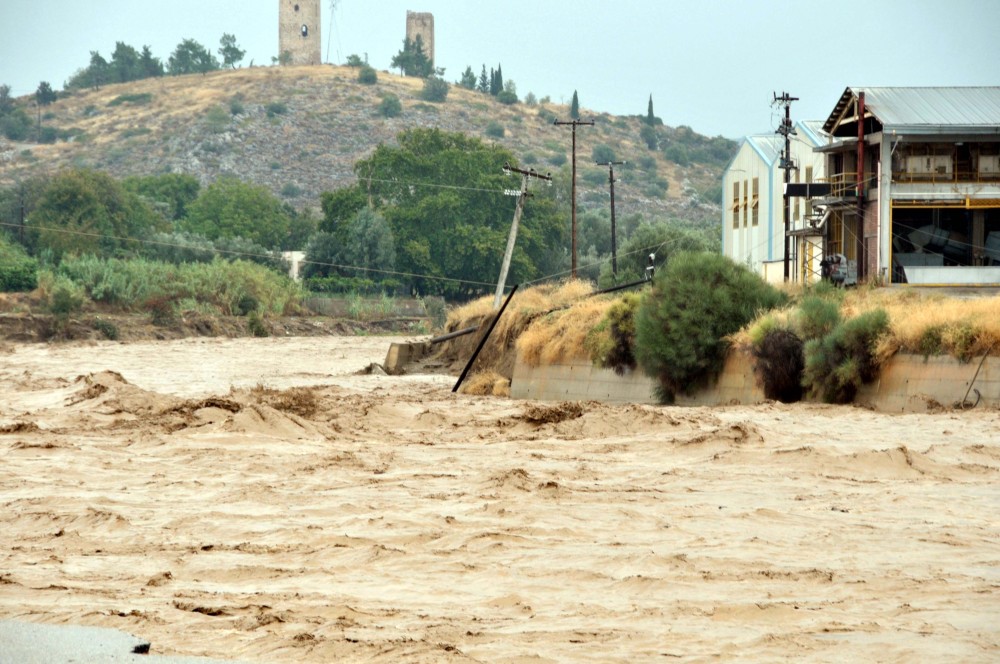 Μαγνησία: 2.340 κλήσεις έχει λάβει το Κέντρο Επιχειρήσεων  Πυροσβεστικής