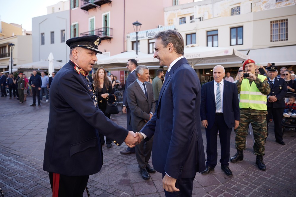 Στα Χανιά ο Κυριάκος Μητσοτάκης για τον εορτασμό της 28ης Οκτωβρίου - «Πυλώνας σταθερότητας η Ελλάδα»