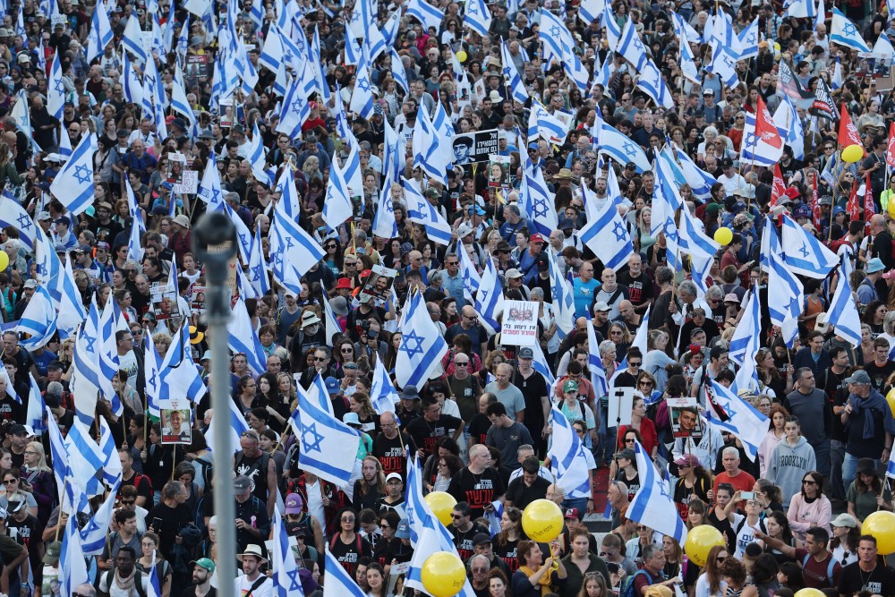 Ισραήλ: στη δημοσιότητα λίστα με 300 Παλαιστίνιους που θα απελευθερώσει για 50 ομήρους της Χαμάς