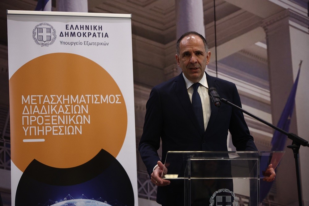 Γιώργος Γεραπετρίτης: Μας αγγίζει πάρα πολύ ό,τι φέρνει κοντά τους Έλληνες απανταχού της Γης